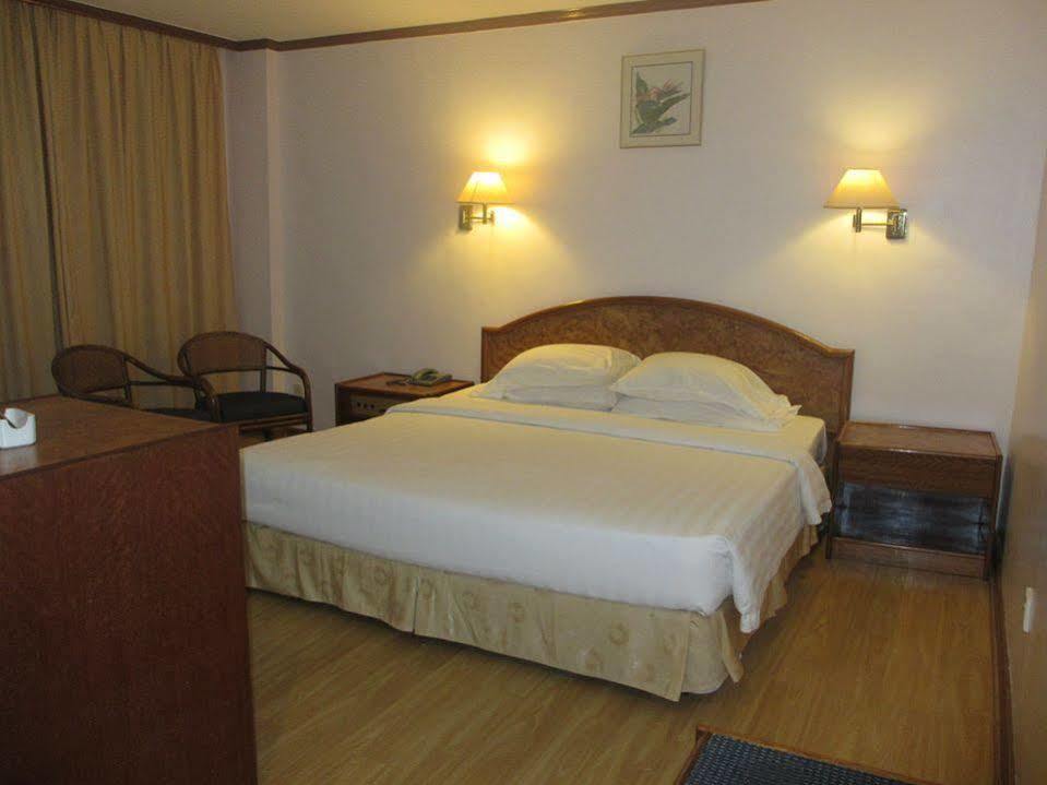 Sanbay Hotel Sandakan Bagian luar foto