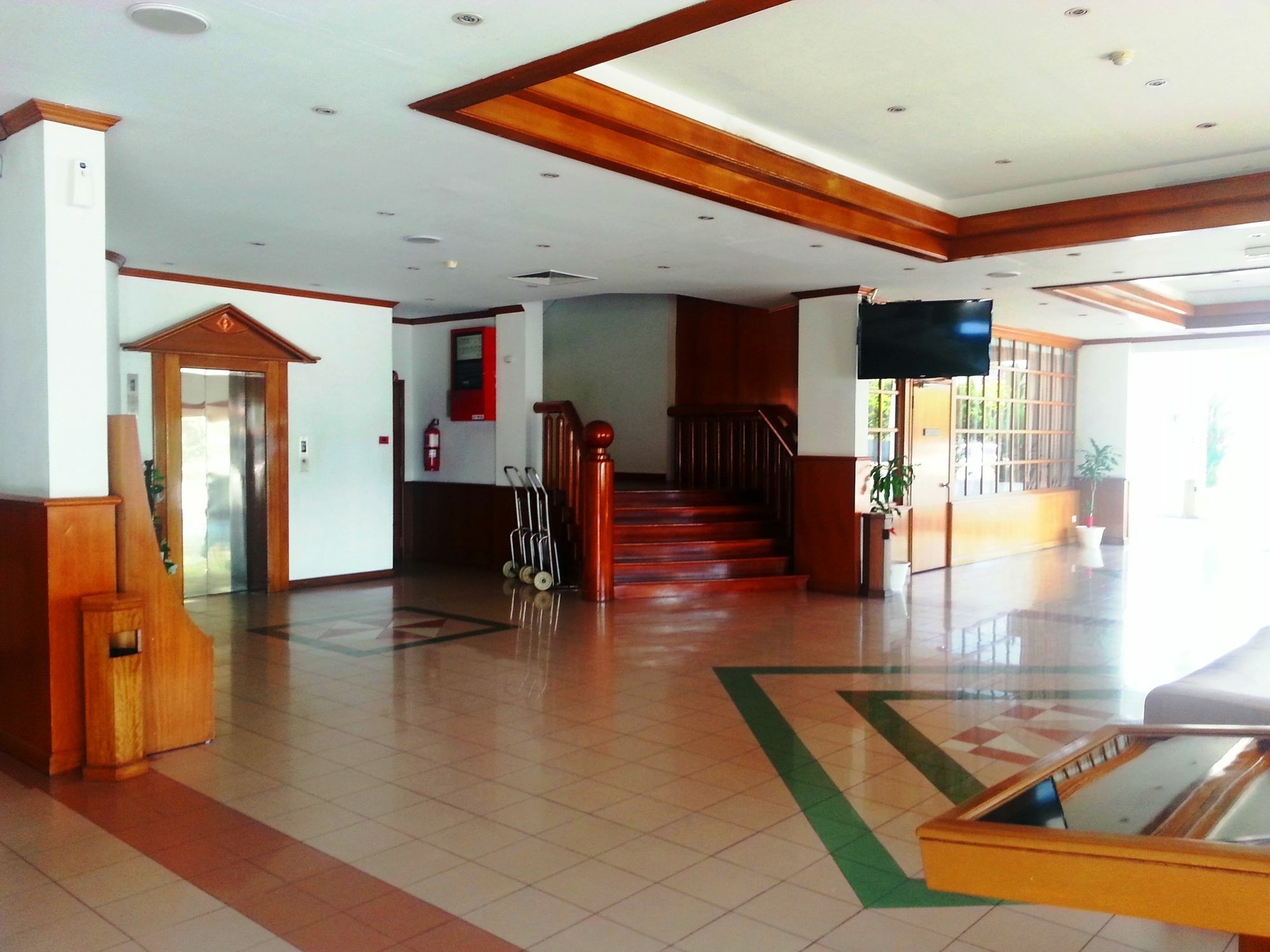 Sanbay Hotel Sandakan Bagian luar foto